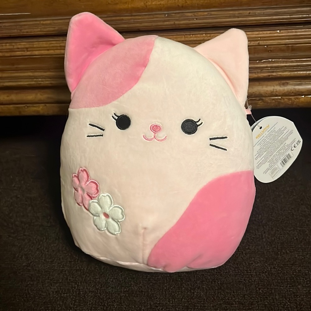 Authentic Squishmallows 8” Roseanne Hot Topic Exclusive